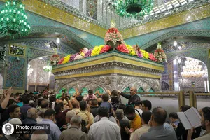 گل آرایی ضریح مطهر رضوی