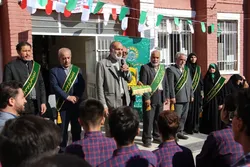 زنگ مهر رضوی در 5 مدرسه شهرستان همدان نواخته شد