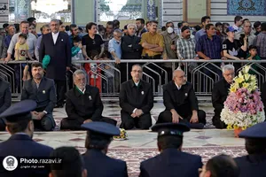 اهدا 162 تخته فرش دست&zwnj;باف رضوی به حرم حضرت معصومه(سلام الله علیها)