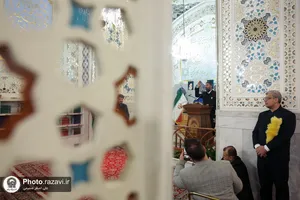ویژه برنامه &laquo;دم&raquo; در حرم مطهر رضوی