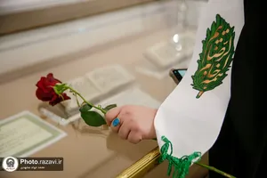 تشرف بانوان مهمان جشنواره &laquo;رسانه خورشید&raquo; به حرم مطهر رضوی
