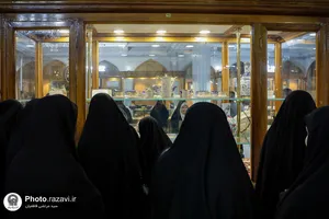 &laquo;قرار عاشقی&raquo; هنرمندان خراسان رضوی در حرم مطهر رضوی