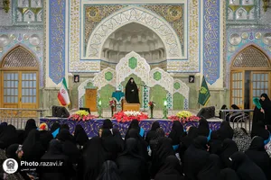 گلباران حرم مطهر رضوی در روز میلاد حضرت معصومه سلام الله علیها