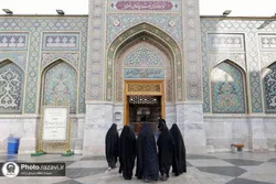 گسترش روزافزون خدمات کتابخانه حرم رضوی برای دختران کتاب‌دوست