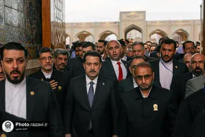 دیدار نخست وزیر عراق با تولیت آستان قدس رضوی