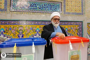 حضور تولیت آستان قدس رضوی در انتخابات مجلس شورای اسلامی و مجلس خبرگان رهبری