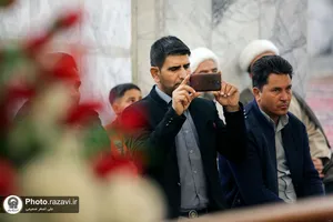 تشرف متصدیان مجتمع&zwnj;های بین راهی امام رضا(ع) به حرم مطهر رضوی