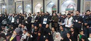 قرائت دعای توسل در جوار بارگاه ملکوتی حضرت رضا (ع) به یاد شهدای مقاومت و خبرنگاران شهید لبنانی