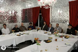 نشست صمیمی مدیران ادواری حرم مطهر