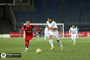 دیدار تیم منتخب فوتبال خراسان و تیم ملی ۱۹۹۸