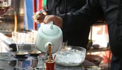 میزبانی خادم‌یاران رضوی بوانات از ۱۵۰۰ عزادار آیین جاماندگان اربعین