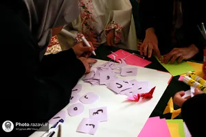 نشست قرآنی دخترانه در حرم مطهر رضوی