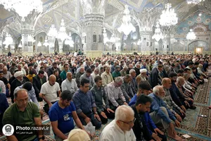 اقامه نماز عید قربان در حرم مطهر رضوی