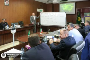 بازدید وزیر منابع آب عراق از مزرعه نمونه آستان قدس رضوی