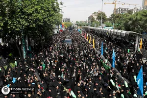 گلباران حرم مطهر رضوی در روز میلاد حضرت معصومه سلام الله علیها