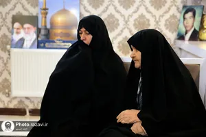 دیدار تولیت آستان قدس رضوی با خانواده شهیدان نظام دوست و آدینه