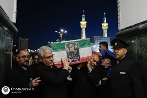 وداع با پیکر فرمانده قرارگاه عملیاتی سجاد سراوان در حرم مطهر رضوی