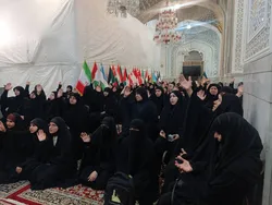 رواق دارالرحمه میزبان بانوان عرب‌زبان در سوگ امام عسکری (ع)