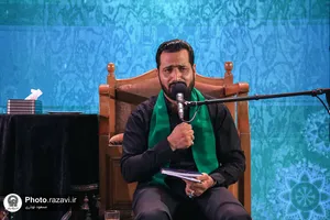 عزاداری سنتی شب دهم محرم در &laquo;حسینیه حرم&raquo;