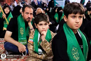 عزاداری سنتی شب دوم محرم در &laquo;حسینیه حرم&raquo;