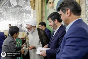 دیدار دانش&zwnj;آموزان مدارس امام رضا علیه&zwnj;السلام با تولیت آستان قدس رضوی