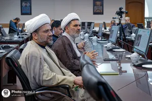 نشست خط روشنگری
