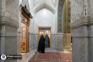 دفاتر نذورات بانوان در حرم مطهر رضوی