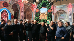 نخل ۲۰۰ ساله کُندُر در صحن قدس حرم رضوی به گردش درمی‌آید