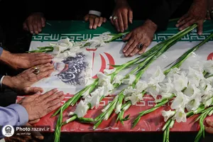 وداع با پیکر فرمانده قرارگاه عملیاتی سجاد سراوان در حرم مطهر رضوی