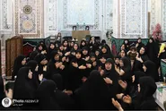 اشک‌های عاشورایی بانوان عرب‌زبان در حرم امام رضا (ع)