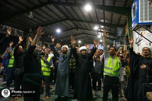موکب کفشداران حرم مطهر رضوی در شهر ملک آباد