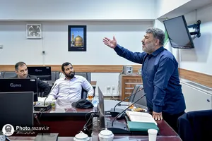 نشست تخصصی ادعیه&zwnj;خوانان و مداحان حرم مطهر رضوی