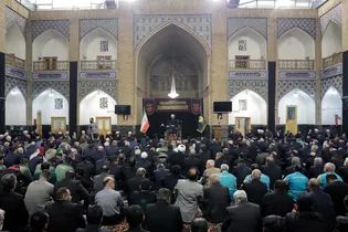 عزاداری روز شهادت امام صادق علیه‌السلام در حرم مطهر رضوی
