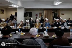 جلسه هم&zwnj;اندیشی ائمه جماعت حرم مطهر رضوی