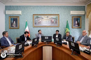 نشست صمیمی قائم مقام تولیت آستان قدس رضوی و شهردار مشهد