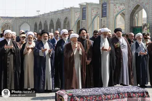تشییع پیکر والده مکرمه آیت الله صدر حسینی