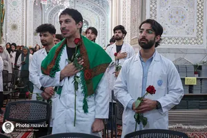 آیین روپوش سفید و سوگند پزشکی دانش&zwnj;آموختگان دانشگاه علوم پزشکی شیراز