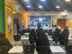 بازدید کارکنان آستان قدس رضوی از نمایشگاه‌های «رواق خدمت»
