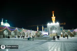 حال و هوای حرم مطهر رضوی در شب ولادت حضرت زهرا سلام الله علیها
