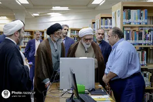 بازدید تولیت آستان قدس رضوی از کتابخانه مرکزی