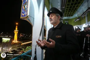 آیین نقاره&zwnj;نوازی شب میلاد امام رضا(علیه&zwnj;السلام) در حرم مطهر رضوی