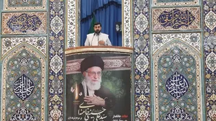طنین عطر رضوی در میعادگاه نماز جمعه ایلام؛ تجلیل از خادمیاران برگزیده در آغاز دهه کرامت/عکس