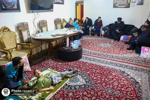تکریم ۱۵۰ خانواده دارای سه معلول توسط آستان قدس رضوی