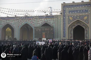 تشییع پیکر شهید شاهد شجاعی&zwnj;پور در حرم مطهر رضوی