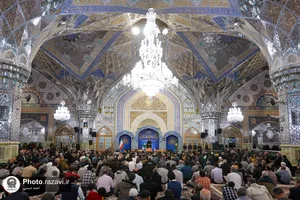 حال و هوای حرم مطهر رضوی در شب میلاد امام حسین علیه&zwnj;السلام
