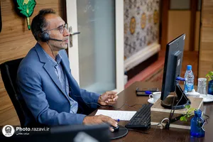 پاسخگویی تلفنی مدیر خدمات فنی و تزئینات محیطی حرم مطهر رضوی به مخاطبان سامانه ۱۳۸