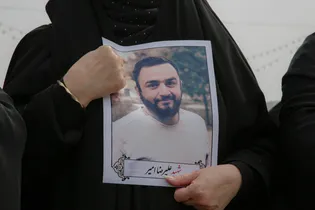 تشییع پیکر شهید علیرضا امیر در حرم مطهر رضوی
