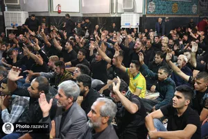 عزاداری هیئت حسینیه اعظم زنجان در حرم مطهر رضوی