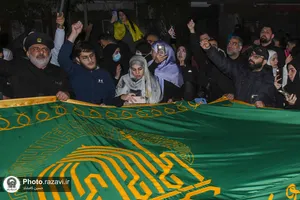 حضور خدام و پرچم گنبد حرم مطهر رضوی در محل شهادت سیدحسن نصرالله