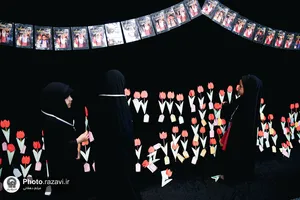 ویژه برنامه فرشتگان مقاومت در حرم مطهر رضوی-2